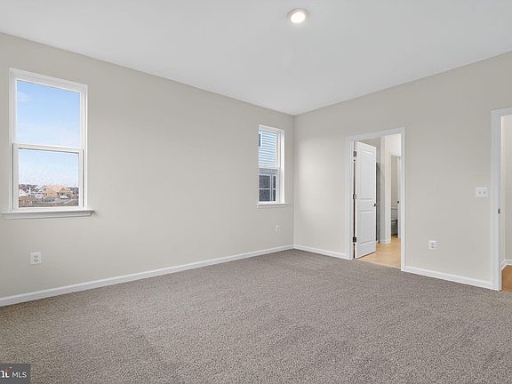 3rd image of 25020 Cypress Ct