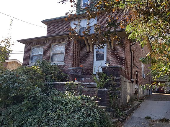 3rd image of 74 Spruce St #2
