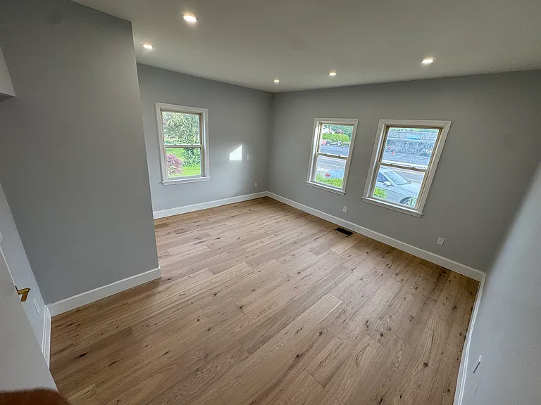 706 W Main St #1 — Photo 10