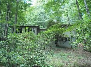 547 Robin Hood Rd, Brevard, NC 28712