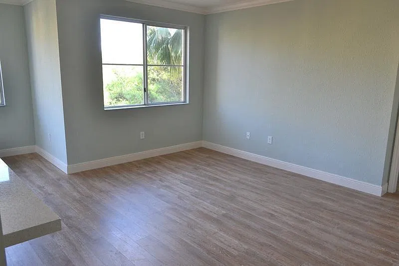 2 bed, 2.0 bath, 1403 sqft, $3,000 — Photo 3