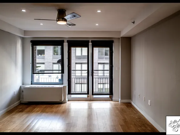 260 North Ninth Street image 3 of 16