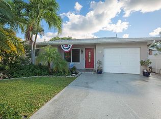 1622 N L St, Lake Worth, FL 33460