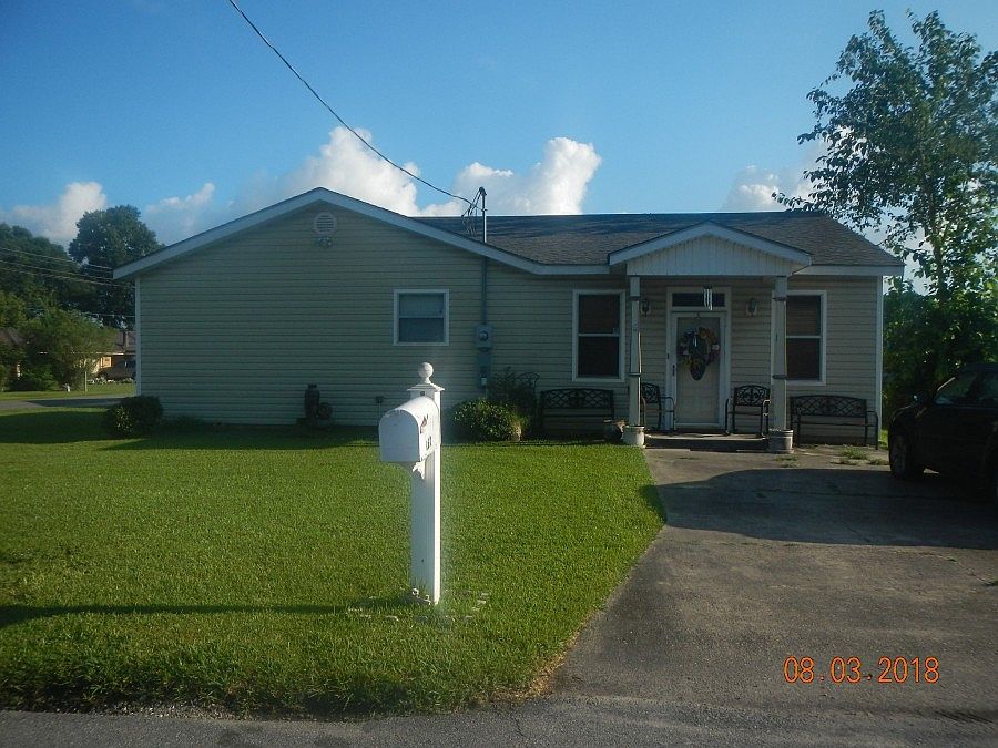 1st image of 184 Cornland Dr