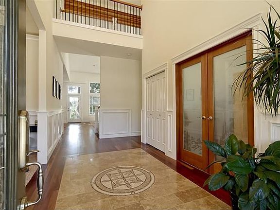 2nd image of 13203 NE 129th Pl
