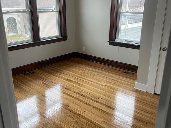 4th image of 4345 Indianapolis Blvd