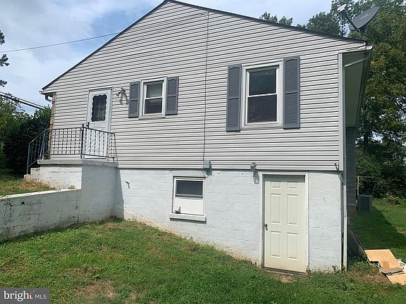 2nd image of 11385 Sperryville Pike