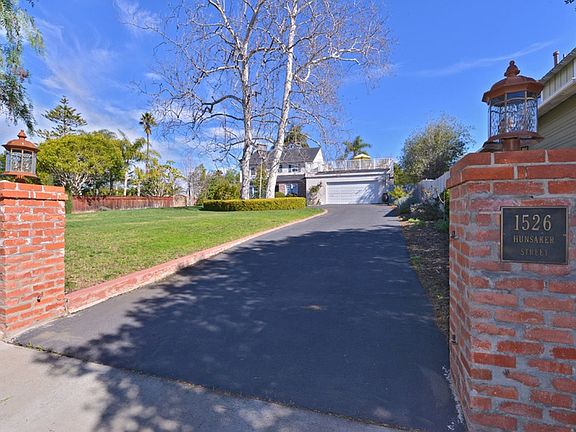 2nd image of 1526 Hunsaker Street