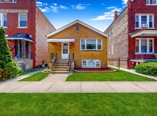 5327 W 30th St, Cicero, IL 60804