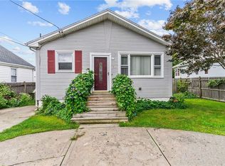 10 Homestead Ave, Cranston, RI 02920