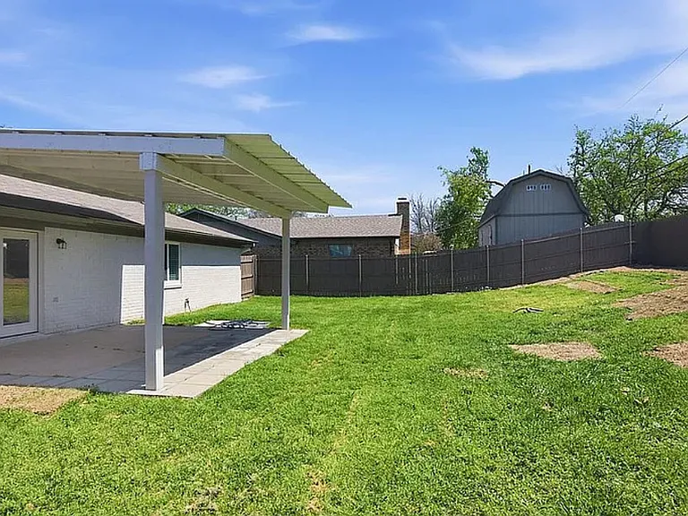6612 Murel Dr — Photo 3