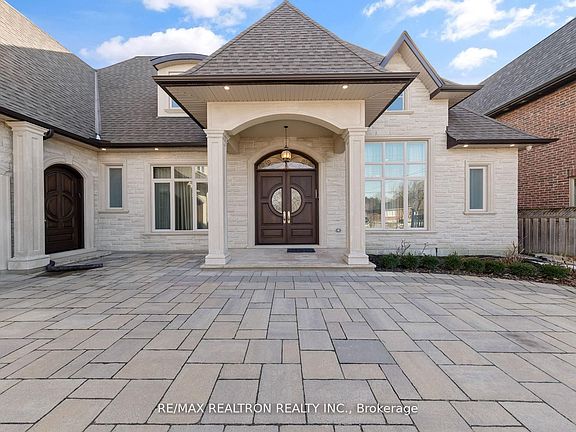 2nd image of 223 Crestwood Rd