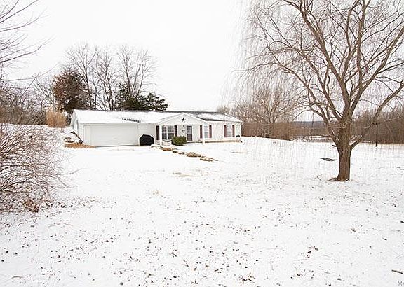 2nd image of 221 Marsha Ln