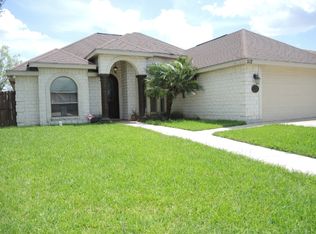 512 E Biyaneta Ave, Pharr, TX 78577