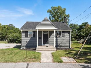 201 East St, Churubusco, IN