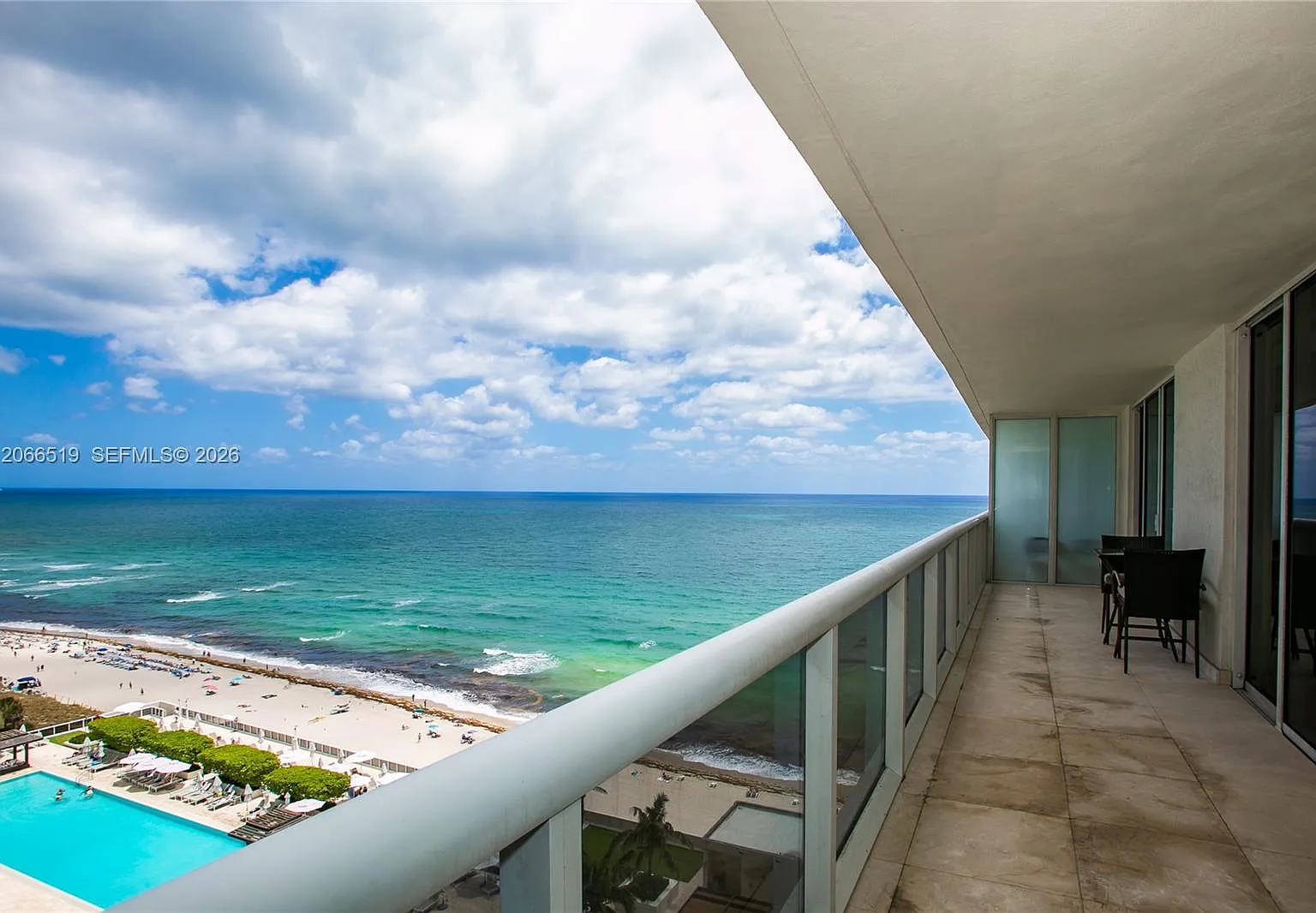 Beach Club Two Condo — Photo 4