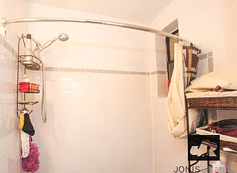 Rented by Jonis Realty