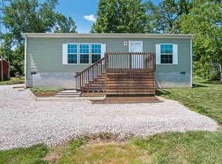 8388 Nashville Hwy, Baxter, TN 38544