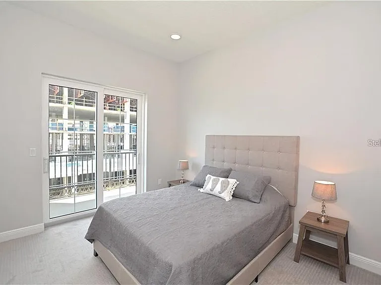 1500 State St #603 — Photo 10