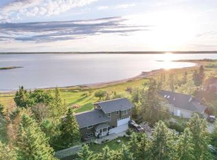642 NE Cedar Way, Camrose County, AB T0B1M0