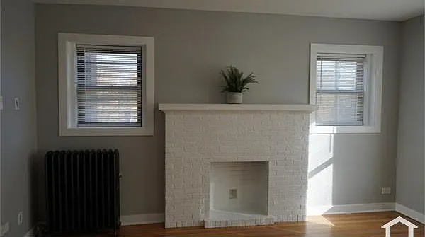 702 W 76th St #2 — Photo 11