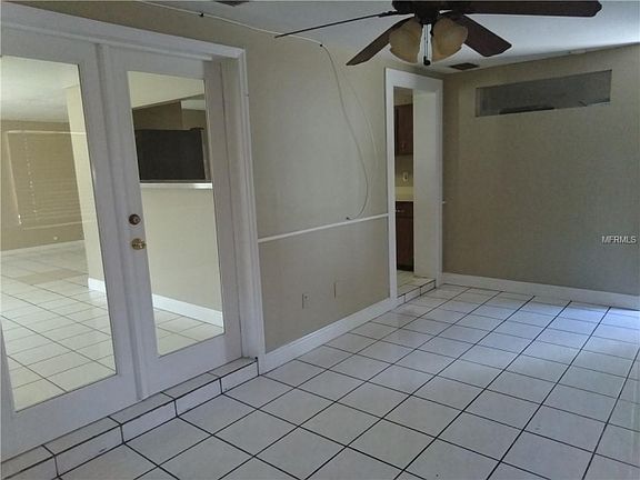 5th image of 4010 E Palifox St