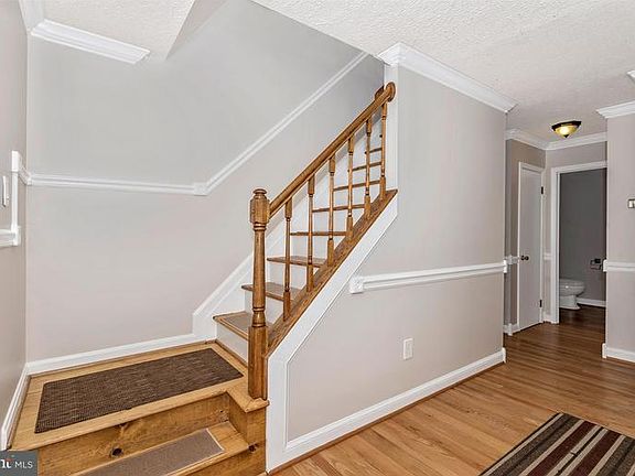 2nd image of 9282 Broadwater Dr