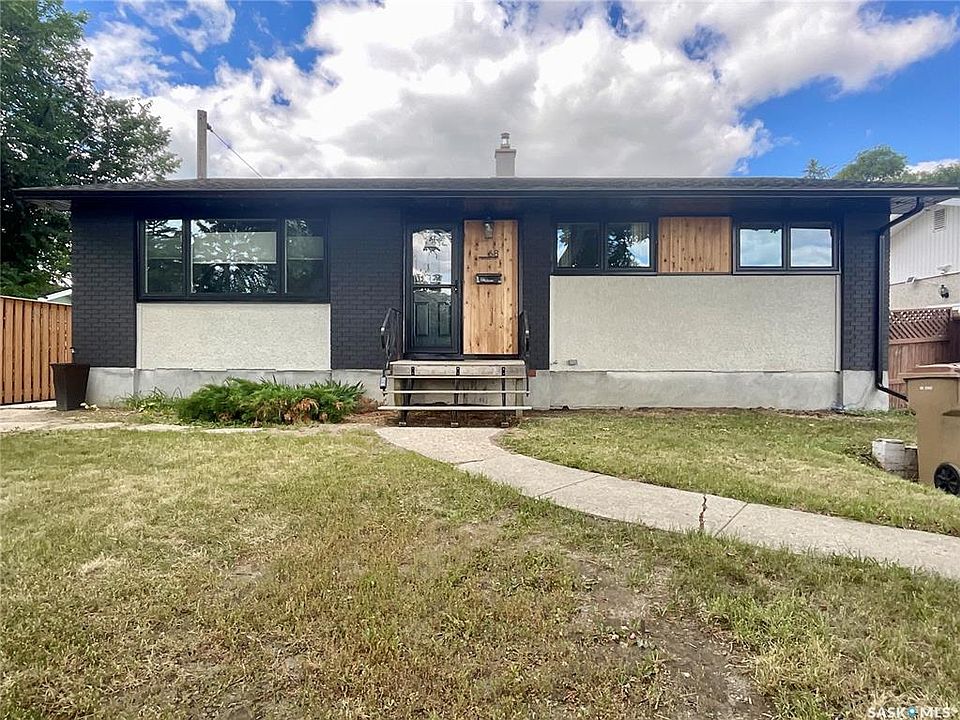 1st image of 68 Cameron CRESCENT