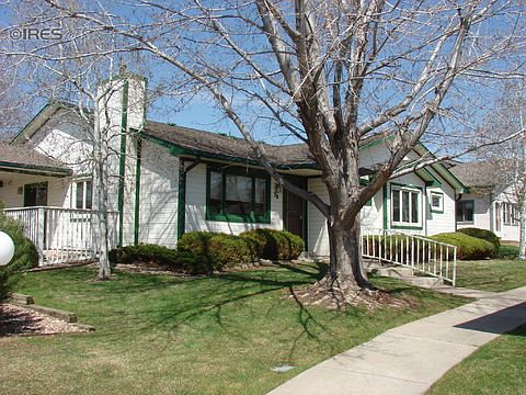 2nd image of 28 Sandra Ln