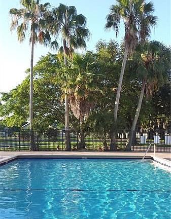 2nd image of 3900 NW 76th Ave APT 101