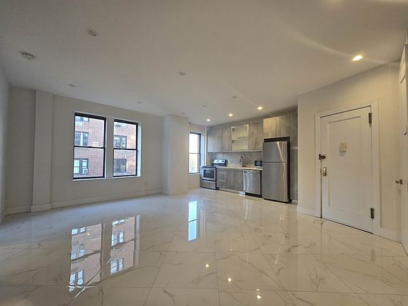 2nd image of 1442 Lexington Ave #6W