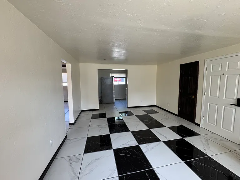 341 Kendall Ave #1 — Photo 10