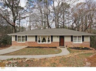 374 Charles Pl, Roswell, GA 30075