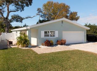 10381 Valencia Rd, Seminole, FL 33772