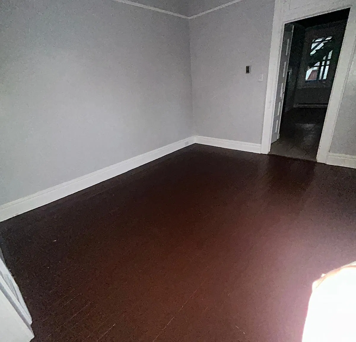 77 Ashland Ave — Photo 3