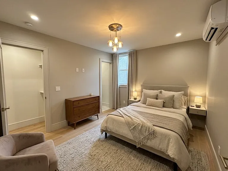 1080 Commonwealth Ave #6 — Photo 4