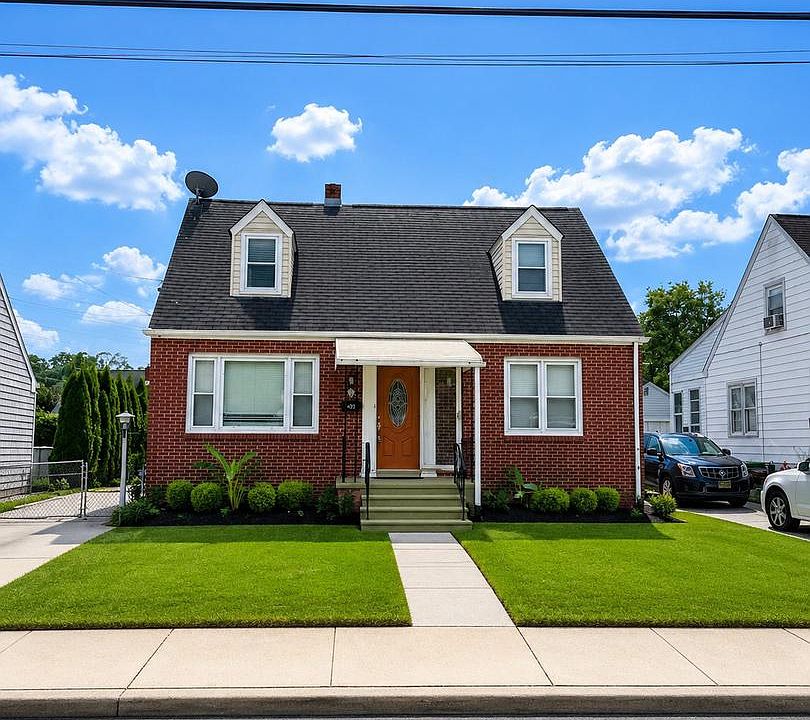 1st image of 433 Randall Ave