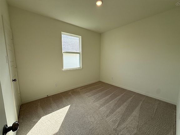 5th image of 4212 Rimfire Rd