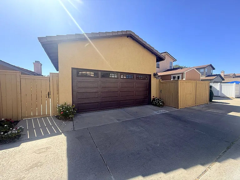 39540 June Rd — Photo 25