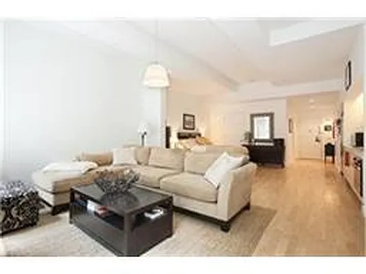 Rented by Douglas Elliman | media 39