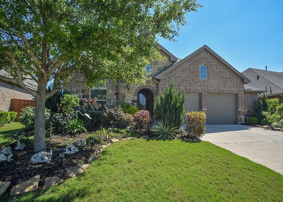 1st image of 10319 Carolyndale Dr