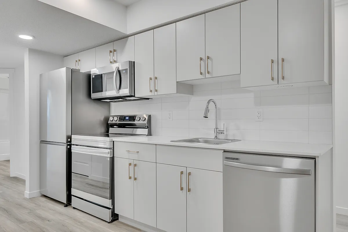 Building Photo - 1235 Keswick Dr SW #4B