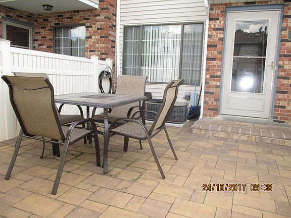 2nd image of 1037A Rockland Ave #78
