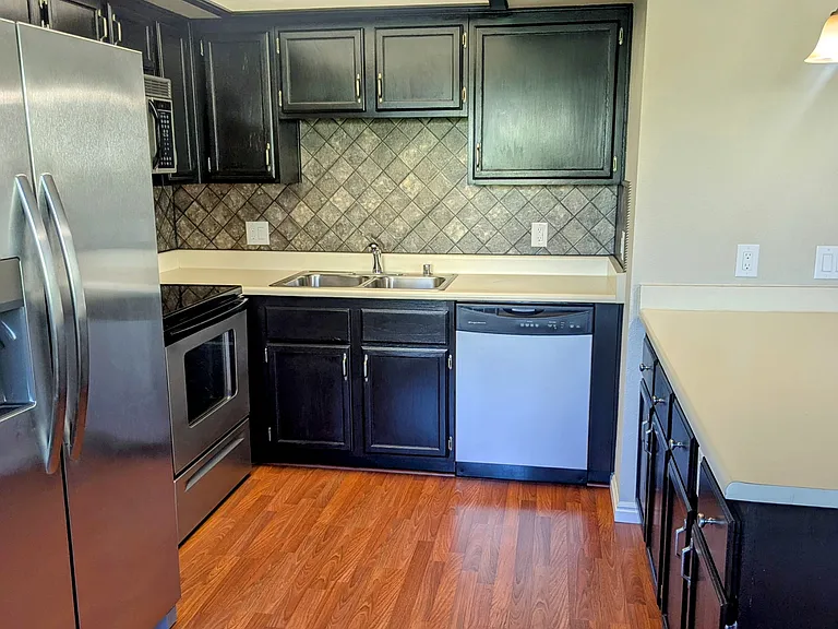 409 Mesa Blvd #201 — Photo 8