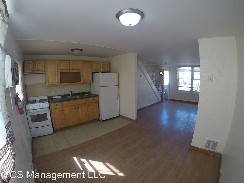 1st image of 3731 Richmond St
