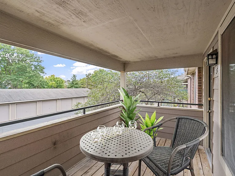 Zumbro - 2 Bed / 1 Bath - 920 Sq.Ft.
