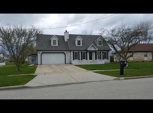 6035 Bridgeview Dr, Toledo, OH 43611