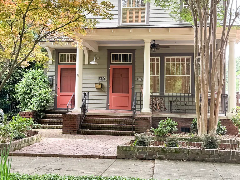 732 Broadway #A — Photo 1