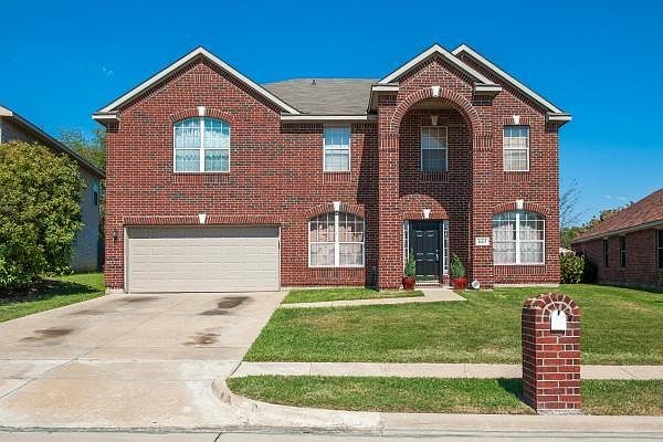 1st image of 307 Creek Point Ln