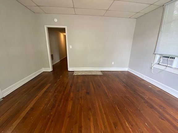 5th image of 317 Elberta St Unit C